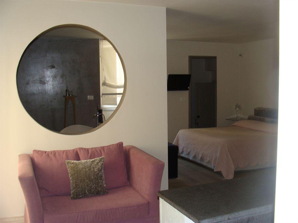 Bb 22 Charming Rooms & Apartments Палермо Екстериор снимка