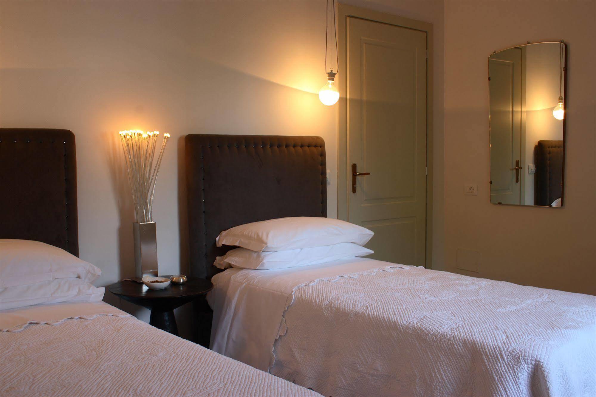 Bb 22 Charming Rooms & Apartments Палермо Екстериор снимка